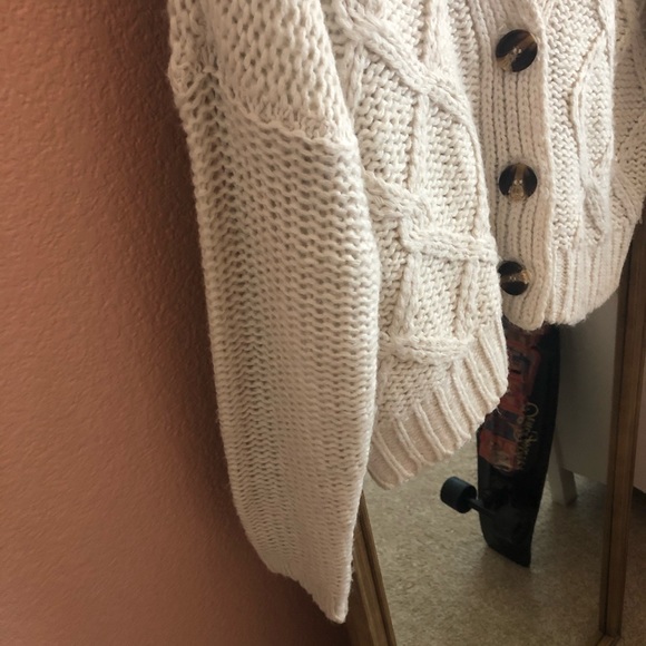 Knit sweater - Picture 4 of 5